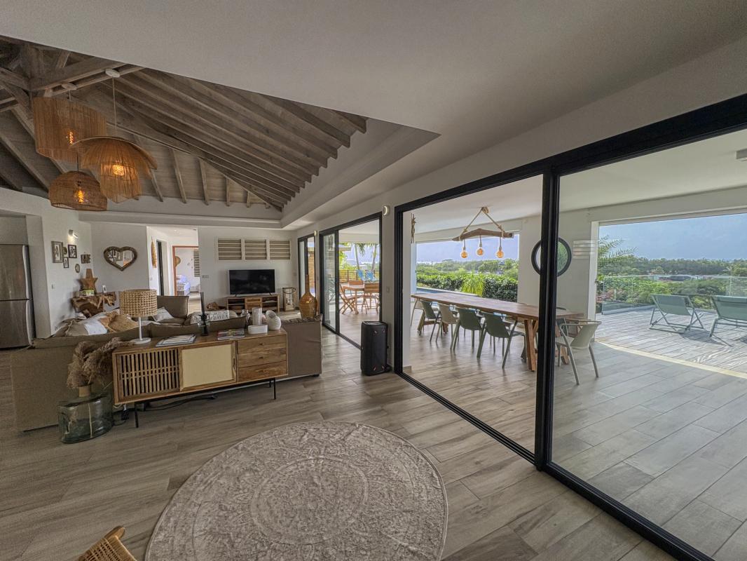 18.Location villa piscine Saint François Guadeloupe_Salon